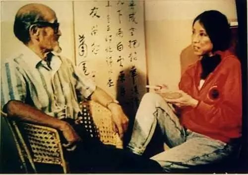 Chuyện tình không thành của ca vương và mỹ nữ: Vạn dặm tìm đến, 121 ngày ly biệt, cuối cùng là treo cổ tự vẫn Chuyện tình không thành của ca vương và mỹ nữ: Vạn dặm tìm đến, 121 ngày ly biệt, cuối cùng là treo cổ tự vẫn