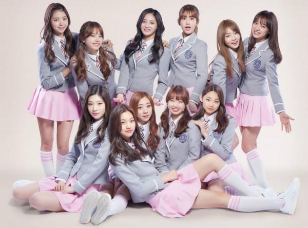 Thuyết âm mưu: Jeon Somi rời công ty vì JYP thiên vị, chọn Shin Ryu Jin làm center? Thuyết âm mưu: Jeon Somi rời công ty vì JYP thiên vị, chọn Shin Ryu Jin làm center?