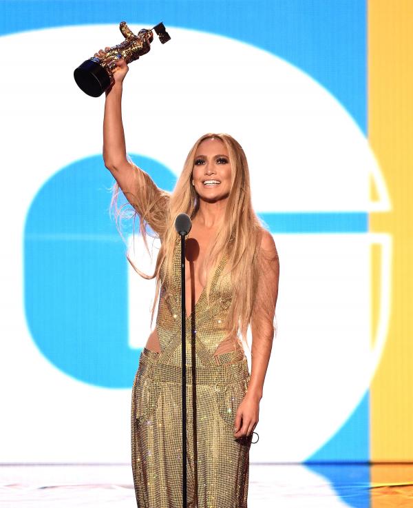 Những khoảnh khắc ấn tượng gói gọn cả VMAs 2018 dành cho những ai bỏ lỡ Những khoảnh khắc ấn tượng gói gọn cả VMAs 2018 dành cho những ai bỏ lỡ
