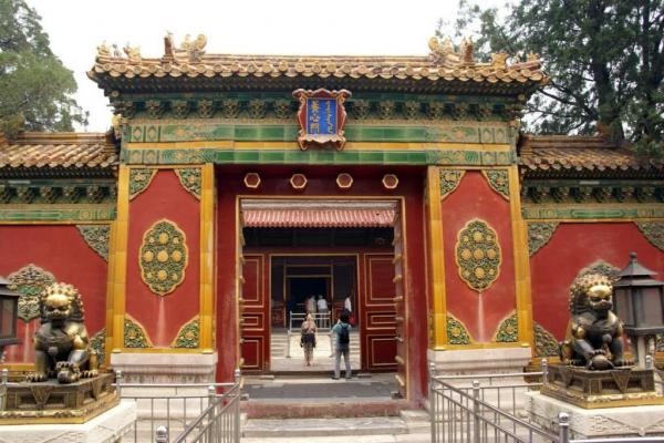 Cuộc sống bên trong Tử Cấm Thành (Kỳ 3): Khi ngai vàng không còn là vị trí được khao khát nhất trong cung Cuộc sống bên trong Tử Cấm Thành (Kỳ 3): Khi ngai vàng không còn là vị trí được khao khát nhất trong cung