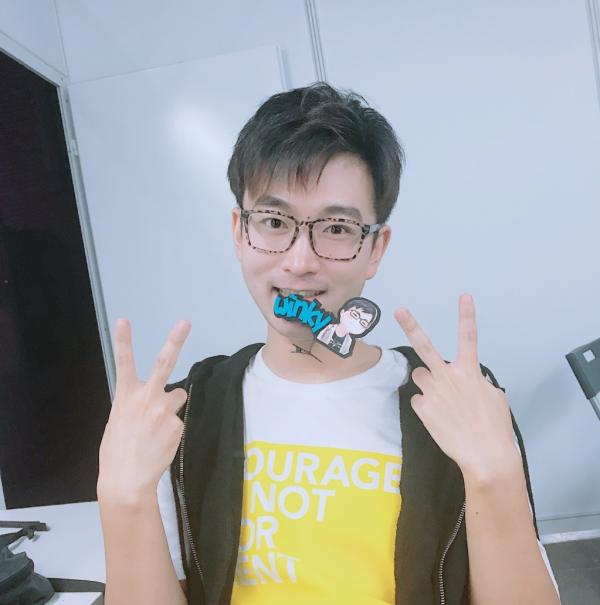Thích ngôn tình, mê phim cổ trang thì nhất định phải biết 10 'đại thần' hát nhạc cổ phong Trung Hoa Thích ngôn tình, mê phim cổ trang thì nhất định phải biết 10 'đại thần' hát nhạc cổ phong Trung Hoa