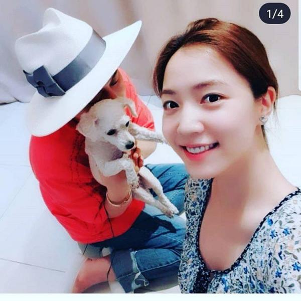 Ryu Hwayoung tiết lộ bị bạn trai lớn tuổi đe dọa, đòi tự tử khi cô nói lời chia tay sau một tuần yêu Ryu Hwayoung tiết lộ bị bạn trai lớn tuổi đe dọa, đòi tự tử khi cô nói lời chia tay sau một tuần yêu
