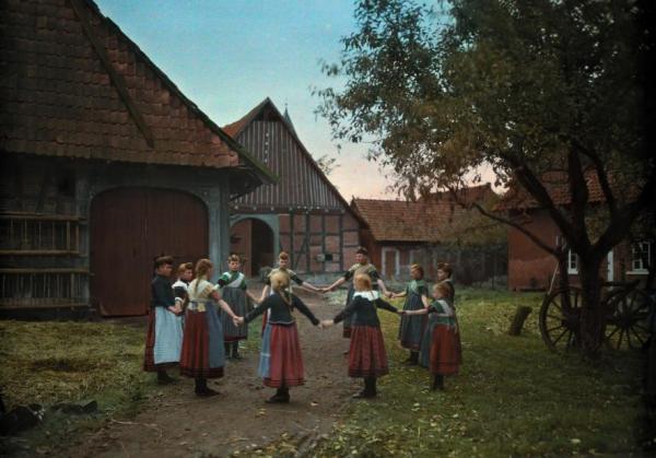 18 bức ảnh màu kỹ thuật Autochrome đẹp như tranh mà thời nay không sao làm nổi 18 bức ảnh màu kỹ thuật Autochrome đẹp như tranh mà thời nay không sao làm nổi