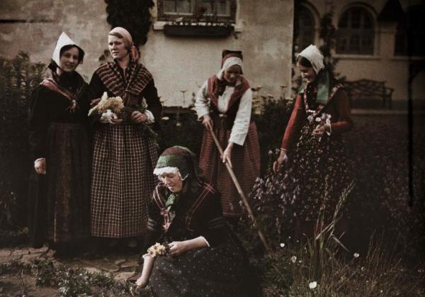 18 bức ảnh màu kỹ thuật Autochrome đẹp như tranh mà thời nay không sao làm nổi 18 bức ảnh màu kỹ thuật Autochrome đẹp như tranh mà thời nay không sao làm nổi