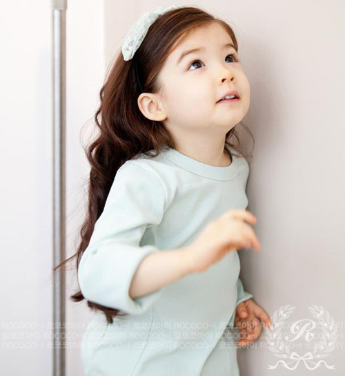 Cặp chị em lai Hàn - Canada đẹp như 'được gửi xuống từ thiên đường' ngày ấy và bây giờ Cặp chị em lai Hàn - Canada đẹp như 'được gửi xuống từ thiên đường' ngày ấy và bây giờ