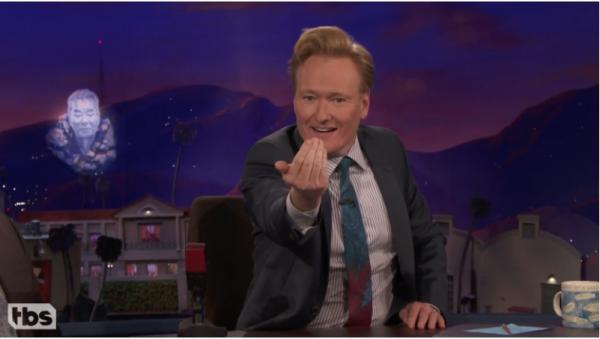 Khẳng định mình là nguyên mẫu của Conan, danh hài Conan O'Brien đòi thị trưởng Hokuei ba ngàn tỷ yên và cái kết... Khẳng định mình là nguyên mẫu của Conan, danh hài Conan O'Brien đòi thị trưởng Hokuei ba ngàn tỷ yên và cái kết...