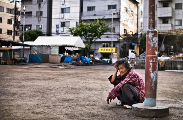 Những điều lạ lùng ở khu ổ chuột lớn nhất Nhật Bản - nơi không thể tìm thấy cả trên bản đồ Những điều lạ lùng ở khu ổ chuột lớn nhất Nhật Bản - nơi không thể tìm thấy cả trên bản đồ