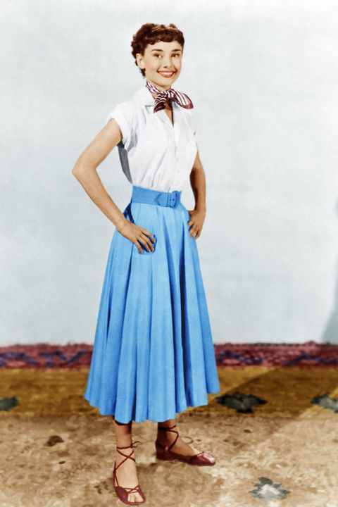 Edith Head - 'bà tiên' của Audrey Hepburn, Grace Kelly và các minh tinh Hollywood đã sống cuộc đời huyền thoại ra sao? Edith Head - 'bà tiên' của Audrey Hepburn, Grace Kelly và các minh tinh Hollywood đã sống cuộc đời huyền thoại ra sao?