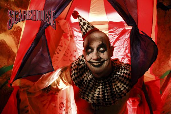 Những ngôi nhà ma kinh dị nhất nước Mỹ (Kỳ 2): Tầng hầm kinh hoàng của Scarehouse Những ngôi nhà ma kinh dị nhất nước Mỹ (Kỳ 2): Tầng hầm kinh hoàng của Scarehouse