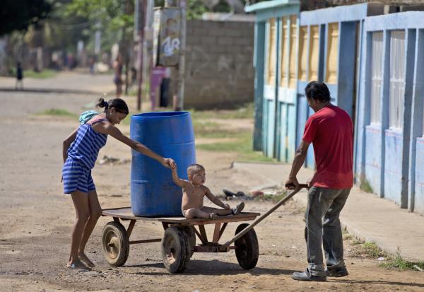 Dưới đáy vực khủng hoảng, người dân Venezuela phải ăn thịt thối, sống cuộc đời như địa ngục trần gian Dưới đáy vực khủng hoảng, người dân Venezuela phải ăn thịt thối, sống cuộc đời như địa ngục trần gian