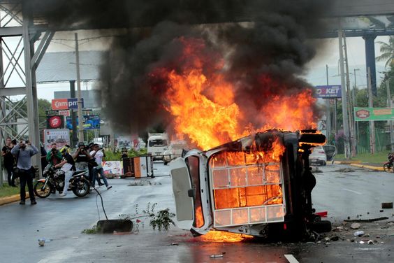 Dưới đáy vực khủng hoảng, người dân Venezuela phải ăn thịt thối, sống cuộc đời như địa ngục trần gian Dưới đáy vực khủng hoảng, người dân Venezuela phải ăn thịt thối, sống cuộc đời như địa ngục trần gian