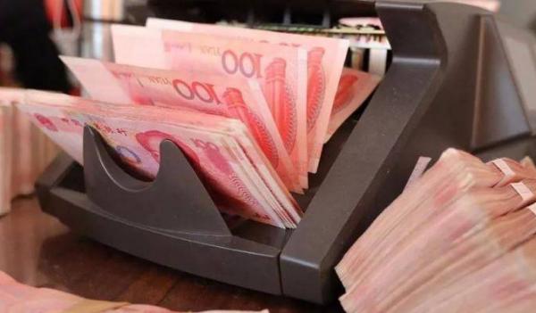 Phạm Băng Băng bị nghi trốn thuế, tham nhũng và cho vay bất hợp pháp, trách nhiệm hình sự cao hơn Lưu Hiểu Khánh Phạm Băng Băng bị nghi trốn thuế, tham nhũng và cho vay bất hợp pháp, trách nhiệm hình sự cao hơn Lưu Hiểu Khánh