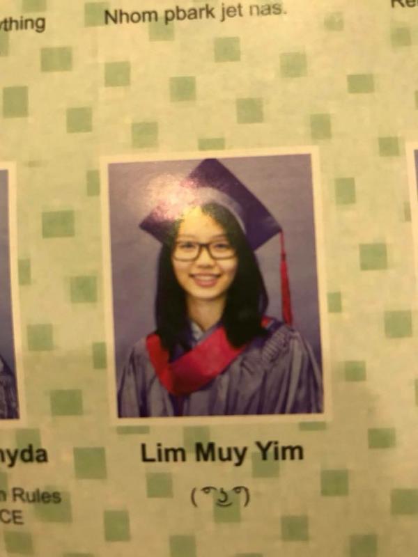 Cười 'té ghế' với loạt trích dẫn 'bá đạo trên từng hạt gạo' của các học sinh Campuchia Cười 'té ghế' với loạt trích dẫn 'bá đạo trên từng hạt gạo' của các học sinh Campuchia