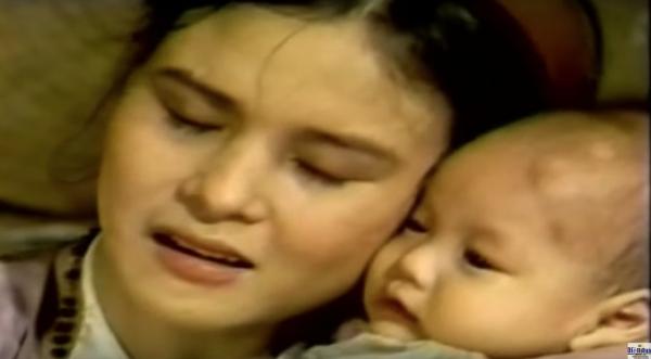 Thanh niên khoe ảnh được đóng phim 'Bỉ Vỏ' từ thuở còn nằm nôi khiến dân mạng một phen 'cười vỡ bụng' Thanh niên khoe ảnh được đóng phim 'Bỉ Vỏ' từ thuở còn nằm nôi khiến dân mạng một phen 'cười vỡ bụng'