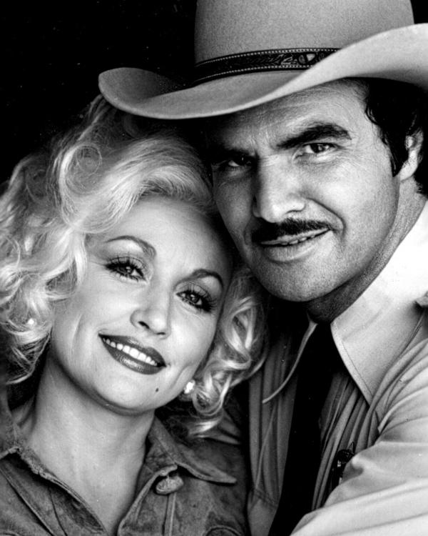 Burt Reynolds: Người mọi phụ nữ khao khát muốn có, đấng nam nhi mà cánh đàn ông muốn trở thành Burt Reynolds: Người mọi phụ nữ khao khát muốn có, đấng nam nhi mà cánh đàn ông muốn trở thành