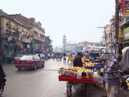1 quả thận = 30 triệu và những thương vụ bán nội tạng đầy chua xót của người nghèo Pakistan 1 quả thận = 30 triệu và những thương vụ bán nội tạng đầy chua xót của người nghèo Pakistan