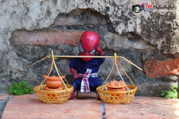 Sau khi sang Thái, Người Nhện 'baby cute' phải làm đủ nghề để kiếm sống Sau khi sang Thái, Người Nhện 'baby cute' phải làm đủ nghề để kiếm sống