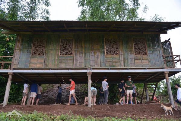Sinh viên Kiến trúc tại Thái Lan vừa xây ký túc xá 'Những hạt mưa rơi' dành cho học sinh nghèo Sinh viên Kiến trúc tại Thái Lan vừa xây ký túc xá 'Những hạt mưa rơi' dành cho học sinh nghèo