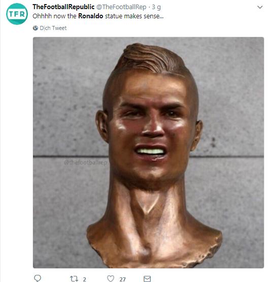 Ronaldo bật khóc vì thẻ đỏ vô lý ngay trận mở màn Champions League Ronaldo bật khóc vì thẻ đỏ vô lý ngay trận mở màn Champions League