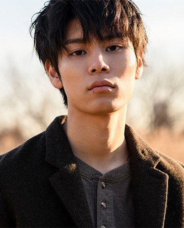 Giấu thông tin và gạch xóa hết mặt dàn diễn viên, Live-action ’12 Đứa Trẻ Muốn Chết’ gây tò mò với chiêu PR rùng rợn Giấu thông tin và gạch xóa hết mặt dàn diễn viên, Live-action ’12 Đứa Trẻ Muốn Chết’ gây tò mò với chiêu PR rùng rợn