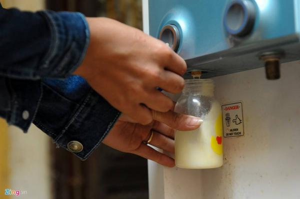 Chuyện ông Hiệp 'khùng' và dãy nhà trọ 15.000đ: Nhà từ thiện hay nhà kinh doanh lão luyện? Chuyện ông Hiệp 'khùng' và dãy nhà trọ 15.000đ: Nhà từ thiện hay nhà kinh doanh lão luyện?
