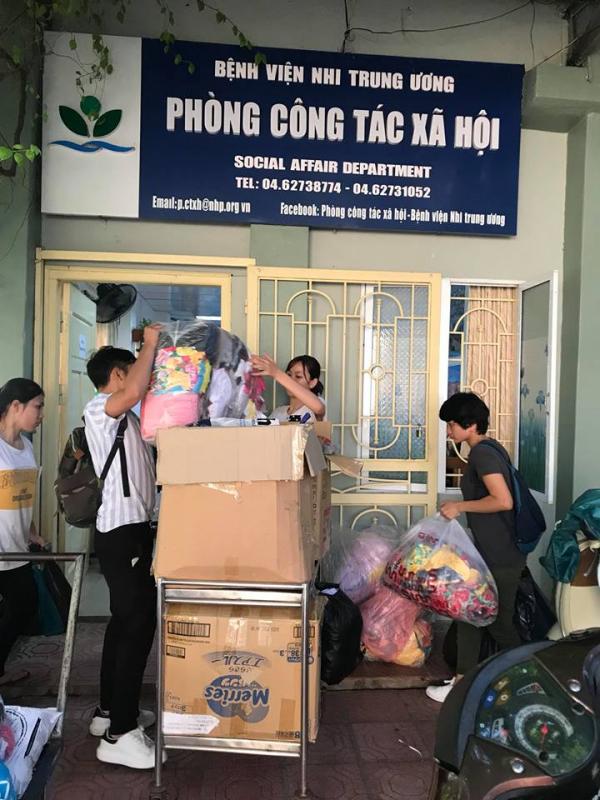 Chuyện ông Hiệp 'khùng' và dãy nhà trọ 15.000đ: Nhà từ thiện hay nhà kinh doanh lão luyện? Chuyện ông Hiệp 'khùng' và dãy nhà trọ 15.000đ: Nhà từ thiện hay nhà kinh doanh lão luyện?