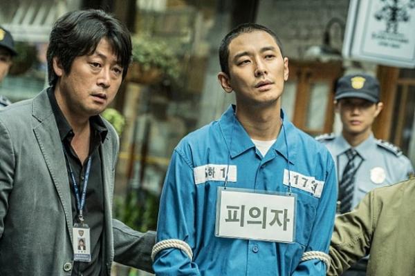 Phim về kẻ sát nhân hàng loạt của 'Thần chết' Joo Ji Hoon bị người nhà nạn nhân yêu cầu cấm chiếu Phim về kẻ sát nhân hàng loạt của 'Thần chết' Joo Ji Hoon bị người nhà nạn nhân yêu cầu cấm chiếu