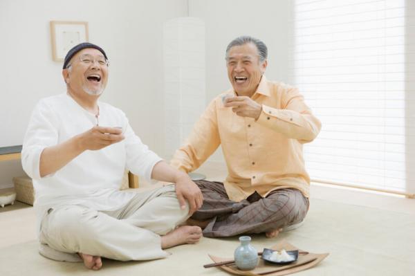 Cuộc sống quá buồn tẻ, một công ty Nhật Bản cho thuê đàn ông trung niên để thủ thỉ tâm sự Cuộc sống quá buồn tẻ, một công ty Nhật Bản cho thuê đàn ông trung niên để thủ thỉ tâm sự