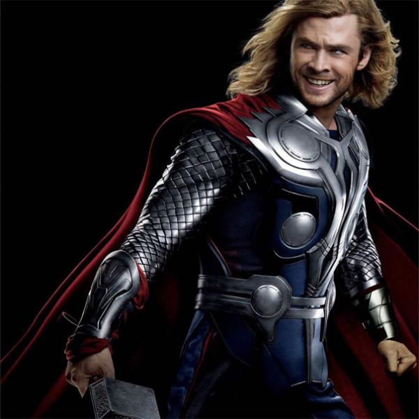 Bị thắc mắc sao không cười trong trailer mới, Captain Marvel 'bắt' các siêu anh hùng khác phải cười theo Bị thắc mắc sao không cười trong trailer mới, Captain Marvel 'bắt' các siêu anh hùng khác phải cười theo