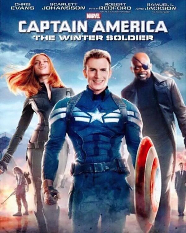 Bị thắc mắc sao không cười trong trailer mới, Captain Marvel 'bắt' các siêu anh hùng khác phải cười theo Bị thắc mắc sao không cười trong trailer mới, Captain Marvel 'bắt' các siêu anh hùng khác phải cười theo