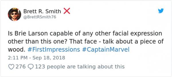 Bị thắc mắc sao không cười trong trailer mới, Captain Marvel 'bắt' các siêu anh hùng khác phải cười theo Bị thắc mắc sao không cười trong trailer mới, Captain Marvel 'bắt' các siêu anh hùng khác phải cười theo