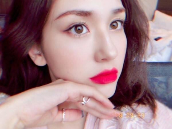 Somi lần đầu đáp trả khi bị antifan chỉ trích 'không tôn trọng JYP' và 'không xứng gia nhập TWICE' Somi lần đầu đáp trả khi bị antifan chỉ trích 'không tôn trọng JYP' và 'không xứng gia nhập TWICE'
