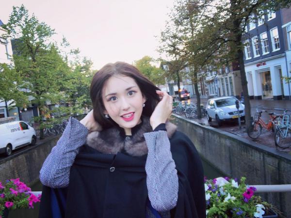 Somi lần đầu đáp trả khi bị antifan chỉ trích 'không tôn trọng JYP' và 'không xứng gia nhập TWICE' Somi lần đầu đáp trả khi bị antifan chỉ trích 'không tôn trọng JYP' và 'không xứng gia nhập TWICE'