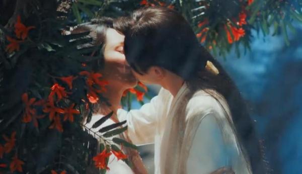5 cặp đôi thần tiên yêu nhau 'chết đi sống lại' trong phim Hoa ngữ khiến người xem chìm trong biển lệ 5 cặp đôi thần tiên yêu nhau 'chết đi sống lại' trong phim Hoa ngữ khiến người xem chìm trong biển lệ