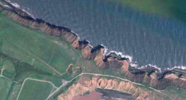 18 hình ảnh gây xôn xao dư luận một thời do Google Earth chụp lại 18 hình ảnh gây xôn xao dư luận một thời do Google Earth chụp lại