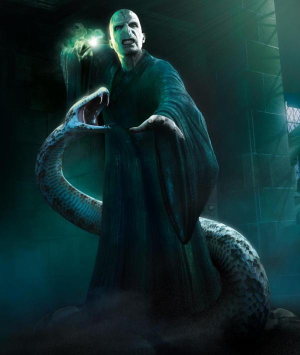 Chi tiết nào của 'Fantastic Beasts 2' còn gây sốc hơn cả việc Nagini từng là người? Chi tiết nào của 'Fantastic Beasts 2' còn gây sốc hơn cả việc Nagini từng là người?