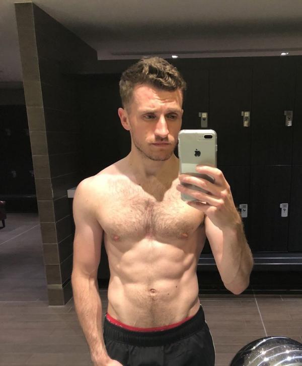 Tinder công bố 30 người dùng được 'thả tim' nhiều nhất tại Anh Tinder công bố 30 người dùng được 'thả tim' nhiều nhất tại Anh