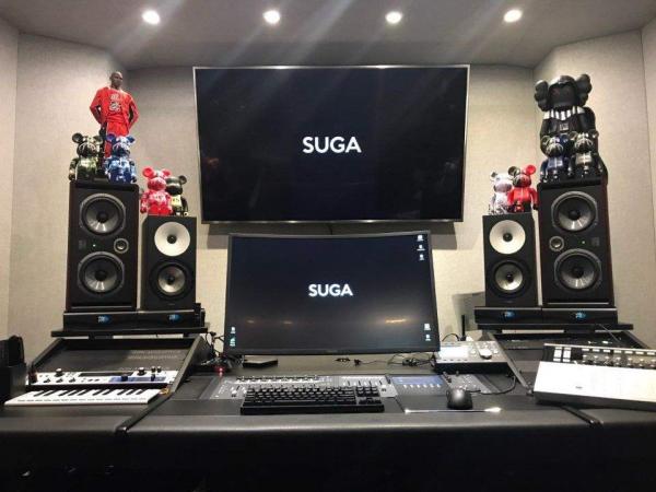 Những điểm khác biệt giữa USUK-Pop và K-Pop - 2 thị trường âm nhạc hàng đầu thế giới Những điểm khác biệt giữa USUK-Pop và K-Pop - 2 thị trường âm nhạc hàng đầu thế giới