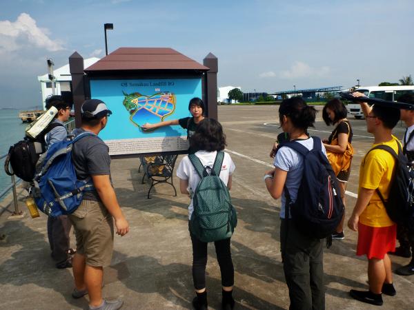 Bãi rác khổng lồ được xây dựng đẹp như 'thiên đường trần gian', chuyện chỉ có ở Singapore Bãi rác khổng lồ được xây dựng đẹp như 'thiên đường trần gian', chuyện chỉ có ở Singapore