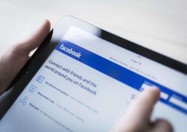 Facebook cảnh báo tin nhắn 'Ai đó đã mạo danh tài khoản của bạn' cũng chỉ là trò lừa đảo Facebook cảnh báo tin nhắn 'Ai đó đã mạo danh tài khoản của bạn' cũng chỉ là trò lừa đảo