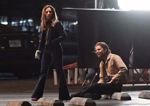 Những quả trứng phục sinh được cất giấu trong 'A Star Is Born' của Lady Gaga Những quả trứng phục sinh được cất giấu trong 'A Star Is Born' của Lady Gaga