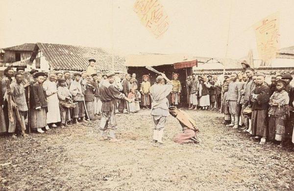 Loạt ảnh hiếm hoi về cuộc sống cuối thời nhà Thanh có niên đại hơn một thế kỷ Loạt ảnh hiếm hoi về cuộc sống cuối thời nhà Thanh có niên đại hơn một thế kỷ