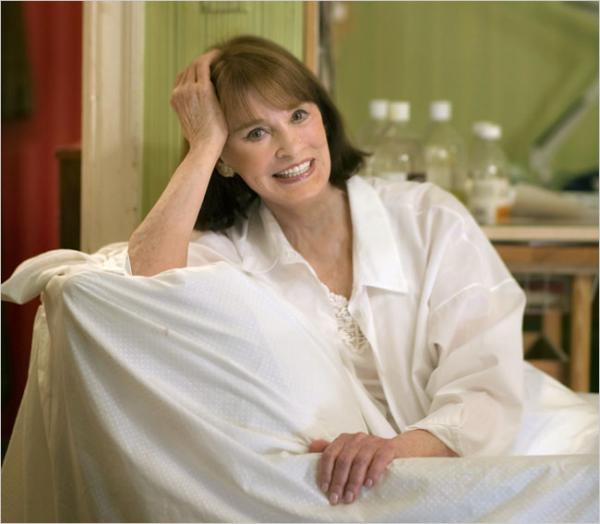 Gloria Vanderbilt: Từ tiểu thư của gia tộc giàu nhất nhì nước Mỹ cho đến tài nữ khuynh đảo làng thời trang Gloria Vanderbilt: Từ tiểu thư của gia tộc giàu nhất nhì nước Mỹ cho đến tài nữ khuynh đảo làng thời trang