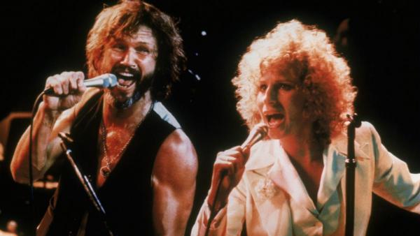 Điểm thu hút gì khiến ‘A Star Is Born’ được remake tới 4 lần? Điểm thu hút gì khiến ‘A Star Is Born’ được remake tới 4 lần?
