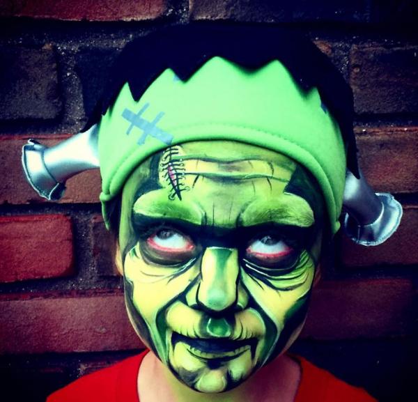Đồ hóa trang Halloween xưa rồi, bây giờ body painting mới là mốt! Đồ hóa trang Halloween xưa rồi, bây giờ body painting mới là mốt!
