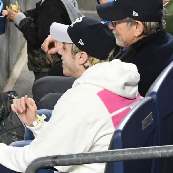 6 điềm báo cho thấy Ariana Grande và Pete Davidson sớm muộn cũng chia tay 6 điềm báo cho thấy Ariana Grande và Pete Davidson sớm muộn cũng chia tay