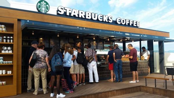 7 điều bạn chưa biết về cửa hàng Starbucks bí mật và được bảo vệ nghiêm ngặt nhất thế giới 7 điều bạn chưa biết về cửa hàng Starbucks bí mật và được bảo vệ nghiêm ngặt nhất thế giới