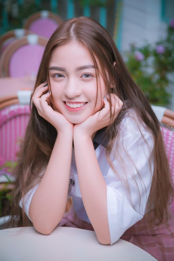 Thí sinh 'nhóm chị em' AKB48 tại Việt Nam được khen đẹp tựa tiên nữ, khí chất như em gái quốc dân Thí sinh 'nhóm chị em' AKB48 tại Việt Nam được khen đẹp tựa tiên nữ, khí chất như em gái quốc dân