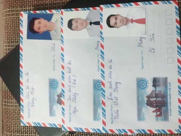 Phong bì mừng cưới thời 4.0 đính kèm cả trang Facebook để khỏi sợ nhầm Phong bì mừng cưới thời 4.0 đính kèm cả trang Facebook để khỏi sợ nhầm