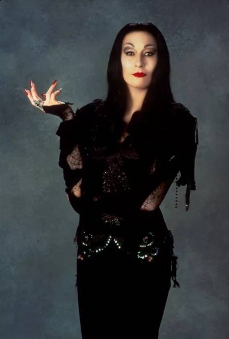 Nhìn lại những nhân vật từng là khuôn mẫu được hóa trang nhiều nhất trong lễ hội Halloween 35 năm qua Nhìn lại những nhân vật từng là khuôn mẫu được hóa trang nhiều nhất trong lễ hội Halloween 35 năm qua